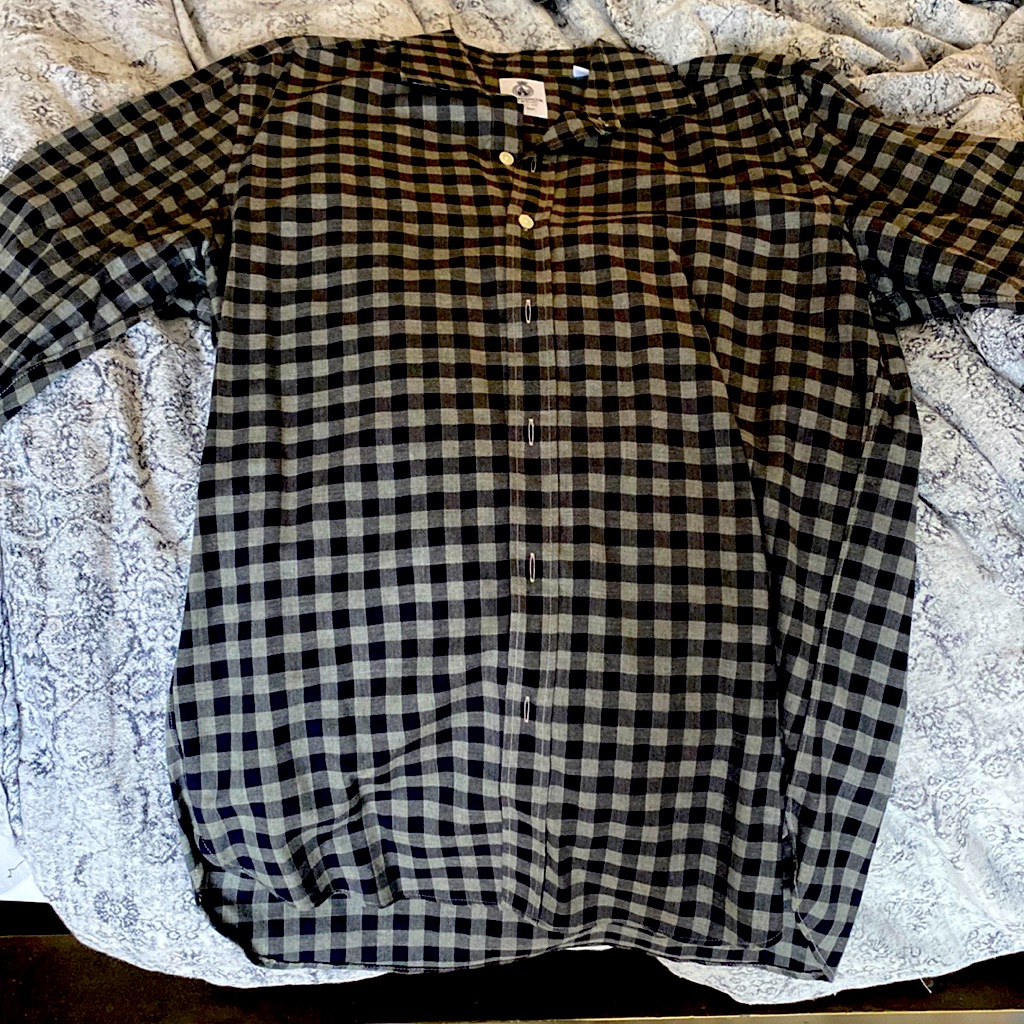 Mens Medium Button Down